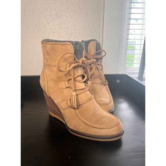 Land's End Womens Wedge Boots Nubuck leather in Dark Fawn Size 9 - Picture 1 of 10
